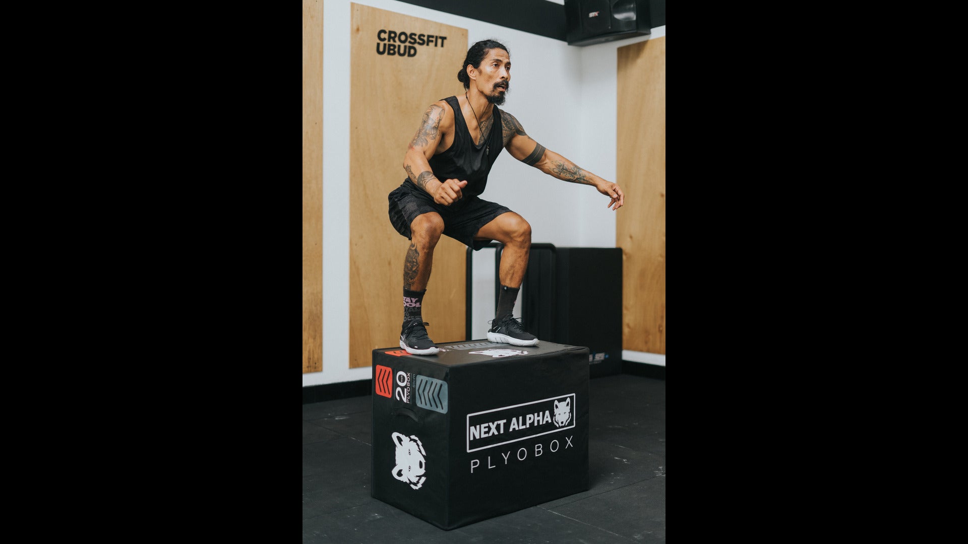 Plyo Box Jump: Unveiling the Muscles Engaged and Benefits
